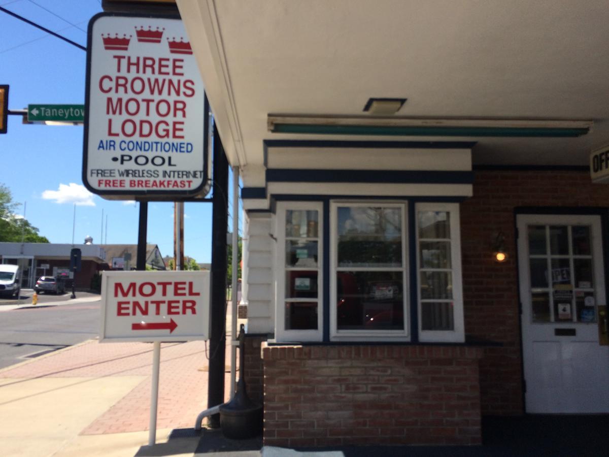 Budget Host Three Crowns Gettysburg Eksteriør bilde